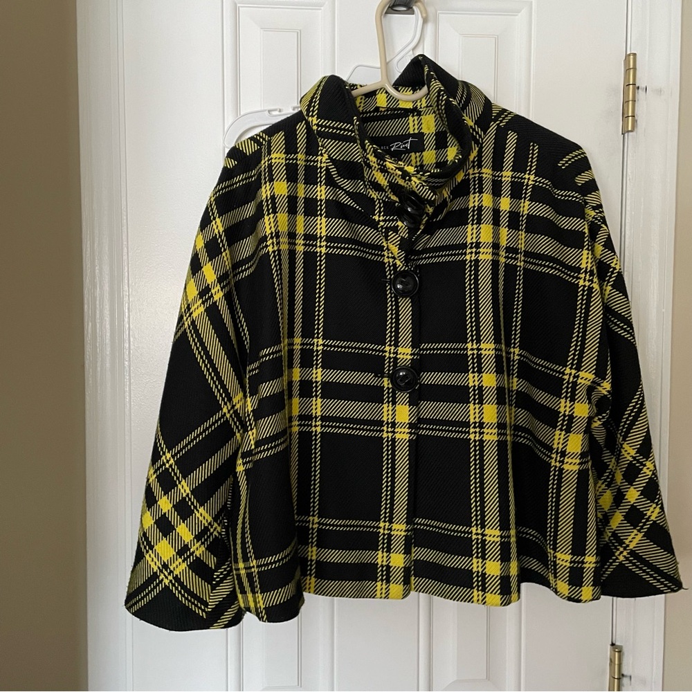 Black Rivet Women’s Cape Style Jacket - Picture 4 of 5
